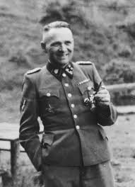 Rudolf Höss - SS-officer og kommandant i Auschwitz - lex.dk