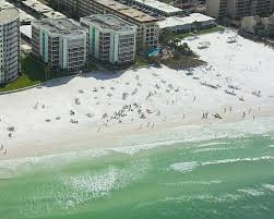 Your own private beach awaits you and your guests, as the palm trees and tall beach grass sway in the gentle breeze. Crescent Arms Condos For Sale Sarasota Crescent Arms Condominiums