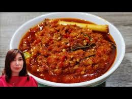 1 sdm sasa santan 6 siung bawang putih 5 siung bawang merah 6 butir kemiri 1 jari. Resep Sambal Terasi Enak Dan Tahan Lama Easy Chili Recipe Chili Chili