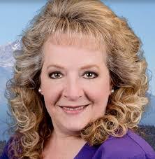 Deidre Holliday's Instagram, Twitter & Facebook