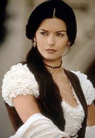 Catherine Zeta-Jones o Monica Bellucci? : r/VindictaRateCelebs