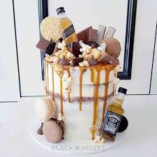Order cake online dubai and across uae from our cake online shop and make it a momentary. Mann 03 Kuchen Kuchen Mann Birthday Cake For Him Birthday Cakes For Men 40th Birthday Cakes