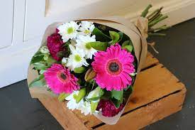Ftd provides cheap yet good quality flowers delivered for $19.99 with vase included. Cheap Flowers Gold Coast Adam S Garden Florist