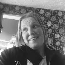 Donna Bolger's Instagram, Twitter & Facebook