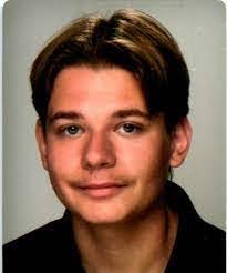 Armando Davidson's Instagram, Twitter & Facebook