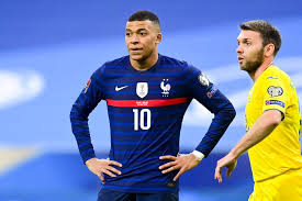 L'équipe de france soigne ses débuts face à l'allemagne 06h42 euro 2020 : Equipe De France Kylian Mbappe La Vie En Bleu N Est Pas Toute Rose
