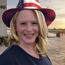 Moin moin aus Florida,, wie einige von Euch vielleicht schon wissen, bin  ich mit meiner Familie vor einem halben Jahr nach Florida ausgewandert  ✈️🇺🇸🌴📦🚚🔑. Von hier gibt es so viel zu erzählen und ...