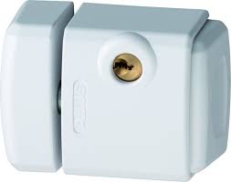 Verrou Pour Fenetre Ou Baie Coulissante Abus Blanc Leroy Merlin En 2020 Baie Coulissante Verrou Baie