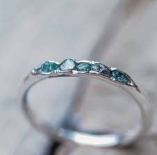 10 Head Turning Alternative Wedding Rings Engagement Rings Rise And Brine Beautiful Jewelry Blue Diamond Ring Raw Blue Diamond