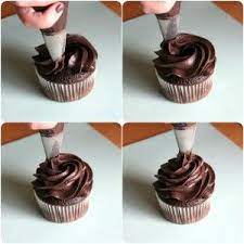 Really Yummy Chocolate Cupcakes Recipe Fudge Frosting Chocolate Fudge Frosting Icing Recipe