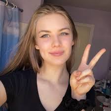 Anna LaPrade (@laprade_anna)