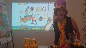 Today we look at 'ay'.previous video: Ai Jolly Phonics Youtube