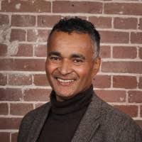 800+ 'Leslie -mays' profiles