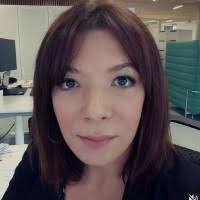 100+ profils pour “Didion”