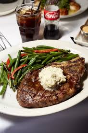 Harry & Izzy’s: An Iconic Taste of American Hospitality and Sizzling Steaks