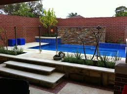 Hingga hari ini, kami fokus dalam melayani jasa konsultasi, perencanaan, jasa desain, jasa pembangunan, renovasi, perawatan, dan juga pengadaan perlengkapan kolam renang. Jasa Kontraktor Kolam Renang Ditasikmalaya Gaya Indah Pool