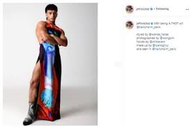 Gaya jefri nichol makin ajaib, kini pede pakai gaun dan kalung mutiara. Profil Jefri Nichol Aktor Ganteng Yang Baru Ganti Model Rambut Matamata Com