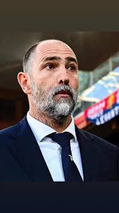 Juventus memecat Thiago Motta pada 23 Maret, tapi dia masih terikat  kontrak. Monaco melakukan kontak, lalu beralih ke tempat lain. Real  Sociedad juga mendekatinya baru-baru ini dan Motta belum mengatakan ya atau