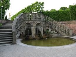 Wie wäre es mit einer gartentreppe aus stein? Datei Hannover Herrenhausen Grosser Garten Treppe Zum Theater Jpg Wikipedia