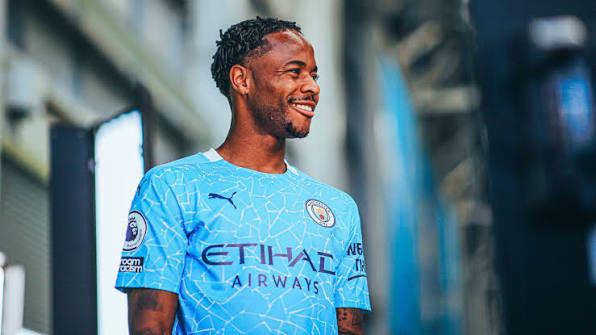 ASTRO NA MIRA? Quente: ex-craque do Manchester City surge na mira do São Paulo