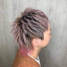 hair life mirukoさんはinstagramを利用しています ウルフカットにしてもらいました カット平野憲一カラー藤嶋洋大 ウルフカット ピンク マニパニ 秋田 秋田市美容院 ミルコ ウルフ カット カラー ピンク