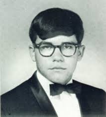 Edwin Keen's Instagram, Twitter & Facebook