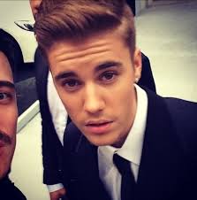 OMBBBB!!!!!!!!!!! His beautiful hair and eyes<3