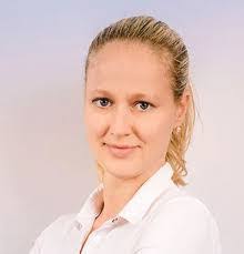 Sharon Layman's Instagram, Twitter & Facebook