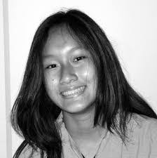 Elizabeth Chee's Instagram, Twitter & Facebook