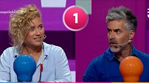 She was raised in the town of magdalena, argentina. Quiero Llorar La Pista Que Volvio Locos A Maria Jimena Pereyra Y A Carlos Diaz Chilevision