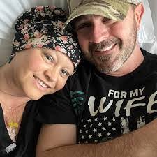 Rhea Hubbard's Instagram, Twitter & Facebook