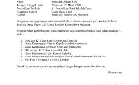Pembuatan surat lamaran pekerjaan tidak boleh menggunakan kalimat tidak efektif, kalimat surat lamaran kerja guru matematika. Contoh Surat Lamaran Menjadi Guru Di Sma Cute766
