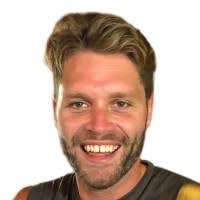 60+ "Phil Pryor" profiles