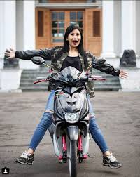 From a smaller tank to the new seat and free flow exhaust, the modifications are extensive but tastefully done. Motorcycle Modification Honda Beat Indonesia Style Steemit