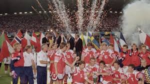 Para ese momento participaron 8 selecciones, pero con una particularidad, de que yugoslavia estaba clasificada. Dinamarca Alemania Dinamarca Sorprende Y Es Campeona Uefa Euro 2020 Uefa Com