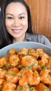 FURIKAKE TERI SALMON RECIPE⬇️⬇️⬇️ INGREDIENT: 3 lbs salmon fillet, boneless  3-4 tbsp mayonnaise 1 tbsp teriyaki sauce Furikake rice seasoning  DIRECTIONS: 1.) Preheat oven to 375 degrees F. 2.) Mix mayo and