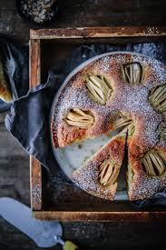 Versunkener Apfel Haselnusskuchen Rezept Haselnusskuchen Apfelkuchen Mit Hefeteig Kuchen