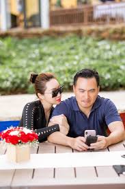 Sau hình ảnh tình cảm bên bạn gái được đăng tải, đông đảo bạn bè trong giới showbiz chúc mừng chi bảo. Nhan Sáº¯c Báº¡n Gai Kem 16 Tuá»•i Khiáº¿n Diá»…n Vien Chi Báº£o Say Me Vietnamnet