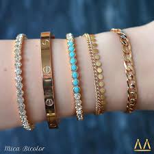 Instagram Micabicolor Soldan Saga Tam Tur Zirkon Tasli Kelepce Cartier Model Kelepce Mavi Ve Beyaz Zirkon Tasli Asansorlu Kunye Jewelry Jewels Accessories