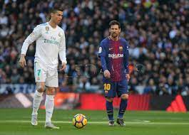 Il est parti en italie avec la juventus où il a tout gagné tout en état cependant cristiano ronaldo a mis 44 buts en 44 matchs ce qui est une meilleur performance du coup que messi. Top 10 Les Meilleurs Tireurs De Coup Francs En Ligue Des Champions Depuis 5 Ans Teledakar