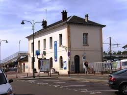Gare De Dourdan Departements Francais Evry Oise