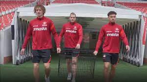 Regarder les plus grands matchs de football en live stream vidéo. Spartak Provoca Benfica Antes Do Jogo Em Moscovo
