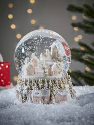 Christmas Accessories Indoor Outdoor Christmas Home Accessories For Sale Uk In 2020 Snow Globes Beautiful Christmas Trees Christmas Accessories