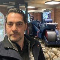 100+ "Karl Feld" profiles