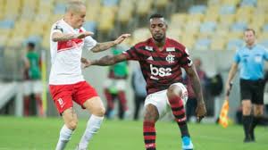 The 2021 season is clube de regatas do flamengo's 126th year of existence, their 110th football season, and their 51st in the campeonato brasileiro série a, having never been relegated from the top division. O Blefe O Curinga E O Rei Fatores Marcantes Na Vitoria Do Flamengo Lance