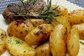Rosmarinkartoffeln Von Natti79 Chefkoch Rezept Rosmarinkartoffeln Rezepte Backofenkartoffeln