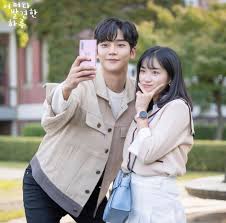 Extraordinary You On Instagram Cutenesses Overloaded They Are Seriously Sponsoring Samsung Every Time And I Must Admit Selebritas Gadis Korea Aktor