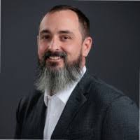 10+ "Sporn" profiles