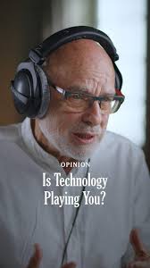 Who killed the Knapp family? @NickKristof and @wudunn ask. Nick rode the  No. 6 school bus every day in the 1970s with neighbors in rural Oregon,  neighbors like Farlan, Zealan, Rogena, Nathan