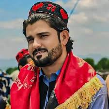 درنه قربان مو کړې که نه مستې ځوانۍ ليونۍ دادی موږ ولاړو ته رانغلې ازادۍ  ليونۍ 🇦🇫🇦🇫🇦🇫🇦🇫♥️♥️♥️ ګیلامان وزیر